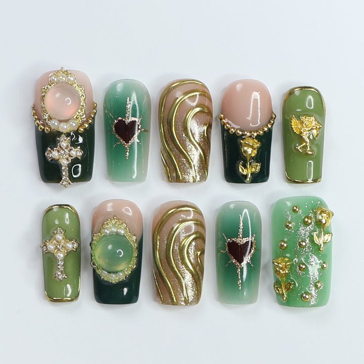 Green Queen - Green Christmas Theme Square Press on nails, Handmade3D False Nails for Holiday, Vacation, Birthday, Prom Nails. Gift for Her